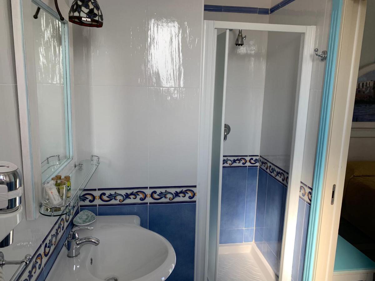 Hotel Isolabella Ventotene Zewnętrze zdjęcie